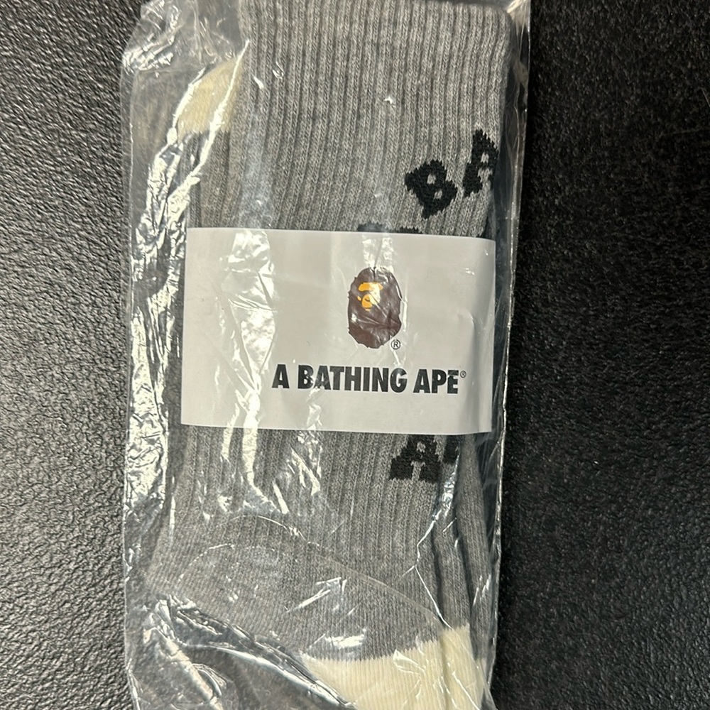 A bathing ape socks
